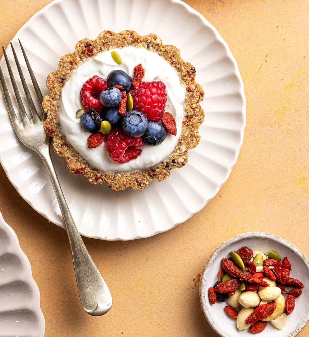 Goji berry & Greek yoghurt breakfast tarts